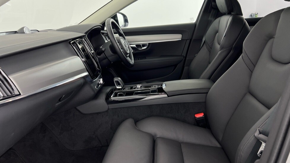 Used Volvo V90 2025 for sale - 77706392: Photo 59