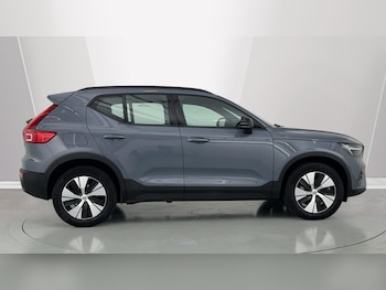 Used Volvo XC40 2023 for sale - 76168702: Photo 3
