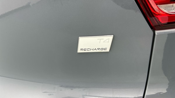 Used Volvo XC40 2023 for sale - 76168702: Photo 50