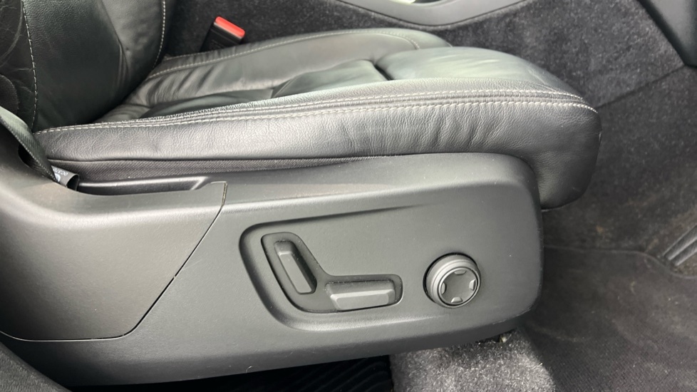 Used Volvo XC40 2022 for sale - 77018380: Photo 30