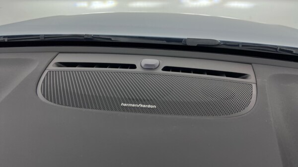 Used Volvo XC40 2024 for sale - 75776153: Photo 26