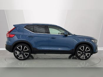Used Volvo XC40 2024 for sale - 75776153: Photo