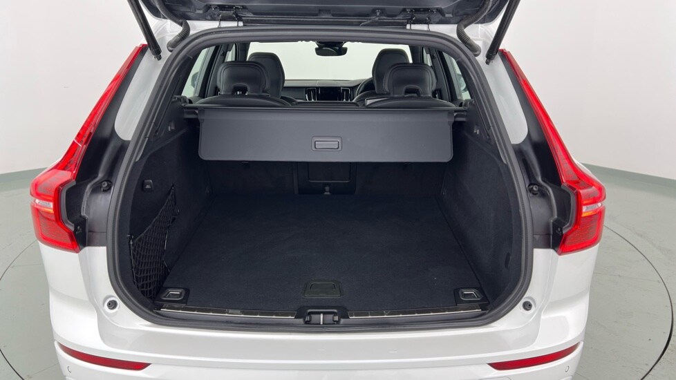 Used Volvo XC60 2025 for sale - 76487522: Photo 13