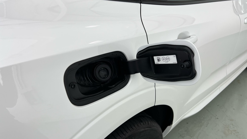 Used Volvo XC60 2025 for sale - 76487522: Photo 16