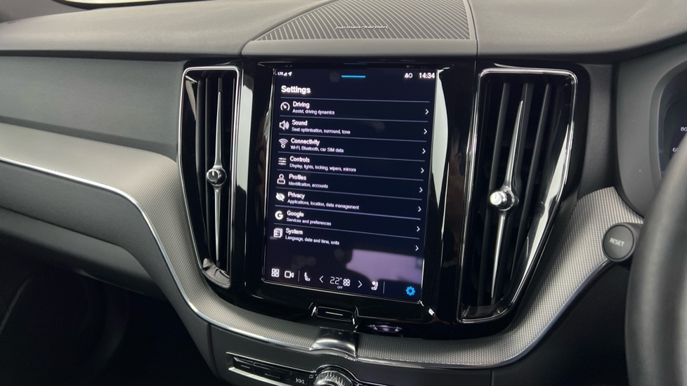 Used Volvo XC60 2025 for sale - 76487522: Photo 17