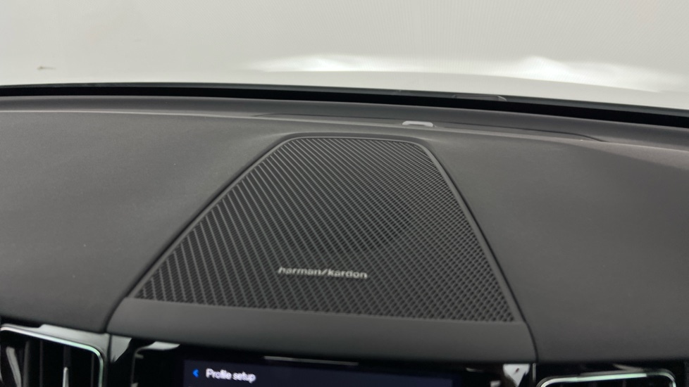 Used Volvo XC60 2025 for sale - 76487522: Photo 26