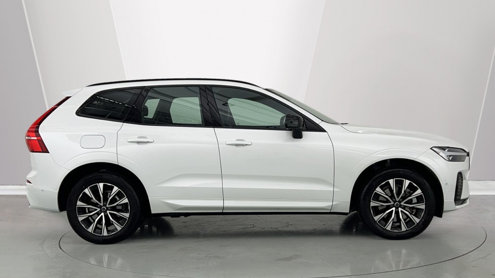 Used Volvo XC60 2025 for sale - 76487522: Photo 3