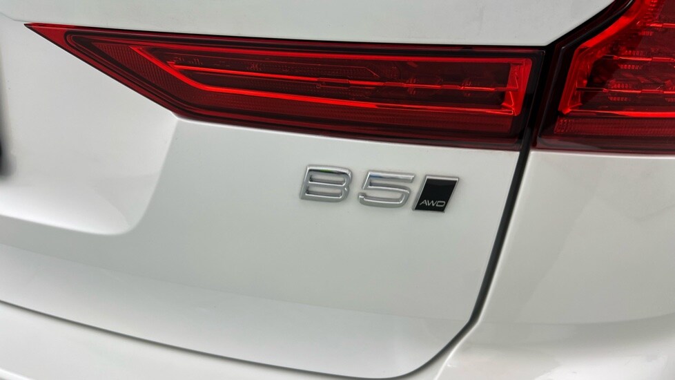 Used Volvo XC60 2025 for sale - 76487522: Photo 45