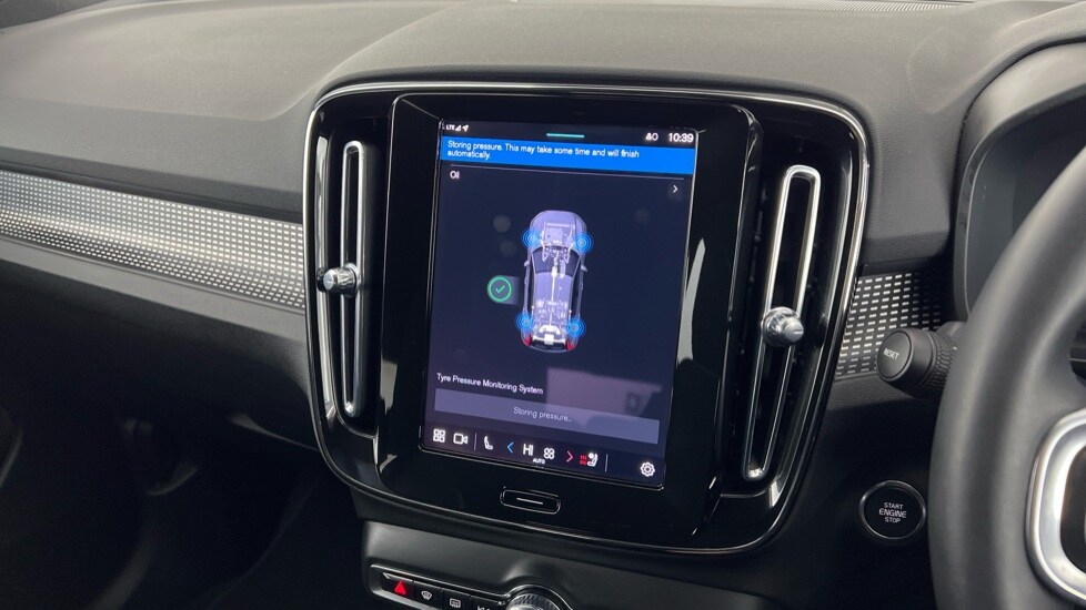 Used Volvo XC40 2025 for sale - 76507478: Photo 14