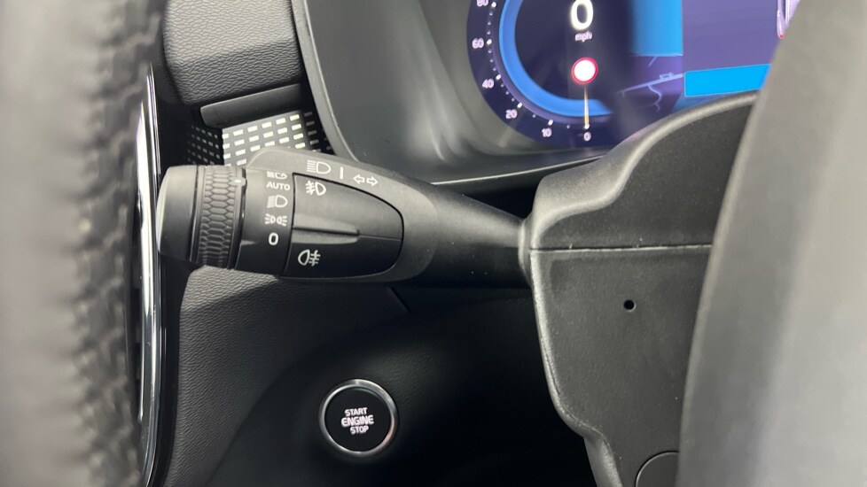 Used Volvo XC40 2025 for sale - 76507478: Photo 20