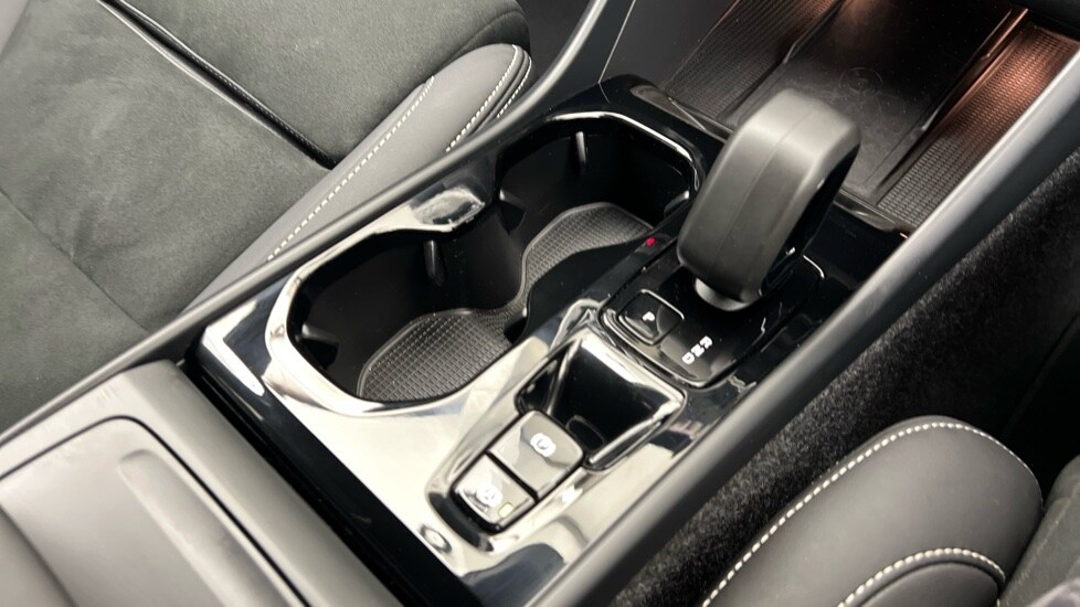 Used Volvo XC40 2025 for sale - 76507478: Photo 25