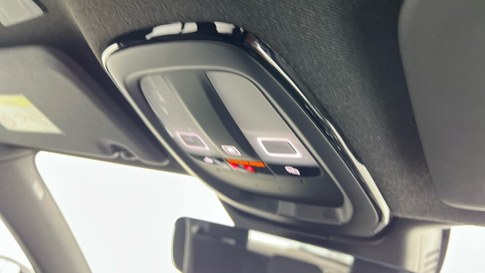 Used Volvo XC40 2025 for sale - 76507478: Photo 28