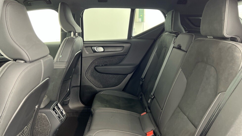 Used Volvo XC40 2025 for sale - 76507478: Photo 33