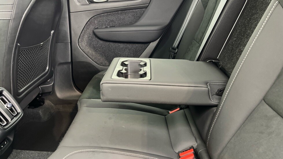 Used Volvo XC40 2025 for sale - 76507478: Photo 34