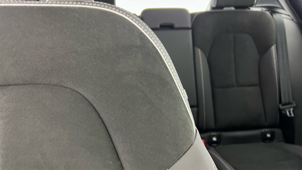 Used Volvo XC40 2025 for sale - 76507478: Photo 37