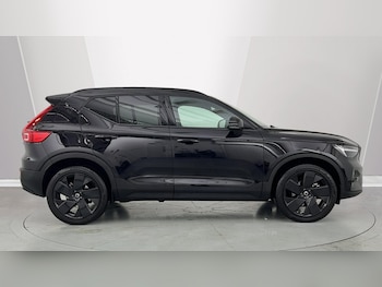 Used Volvo XC40 2025 for sale - 76507478: Photo