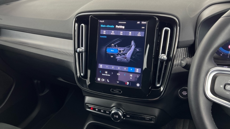 Used Volvo XC40 2025 for sale - 76507478: Photo 47