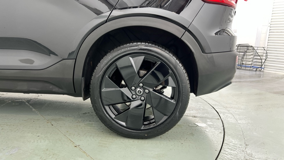 Used Volvo XC40 2025 for sale - 76507478: Photo 62