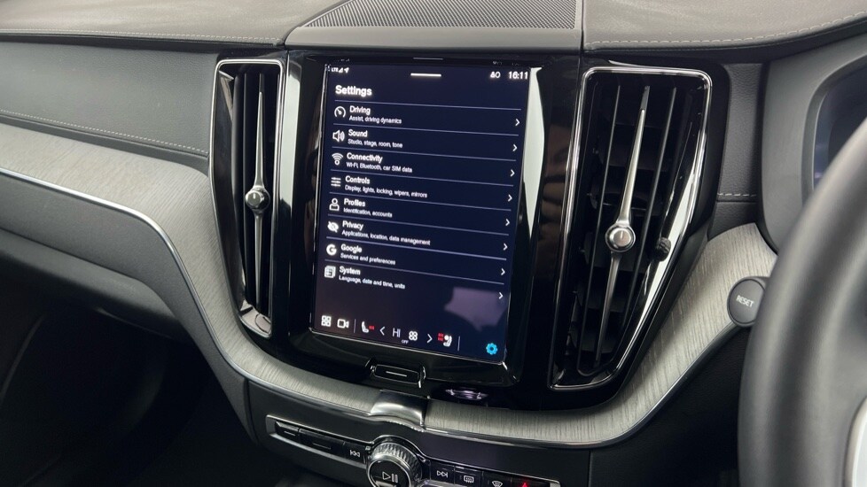 Used Volvo XC60 2025 for sale - 77428187: Photo 17