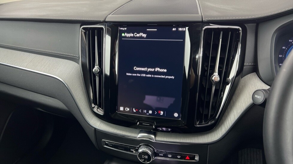 Used Volvo XC60 2025 for sale - 77428187: Photo 45