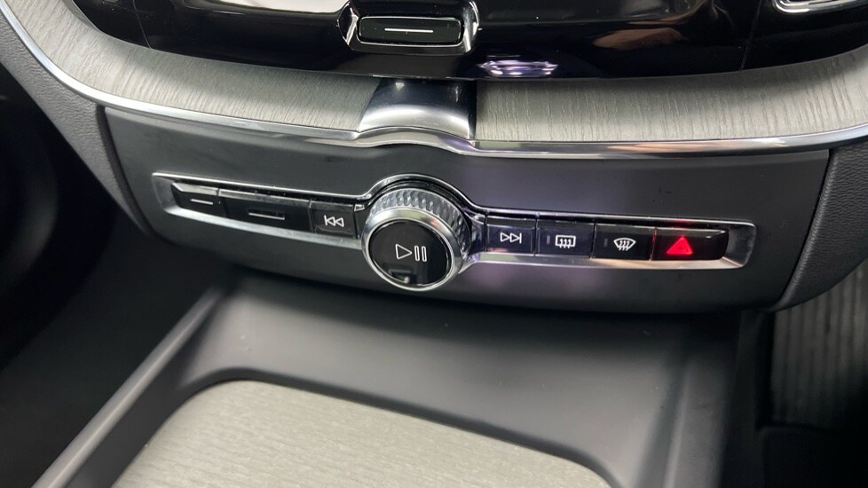 Used Volvo XC60 2025 for sale - 77428187: Photo 50