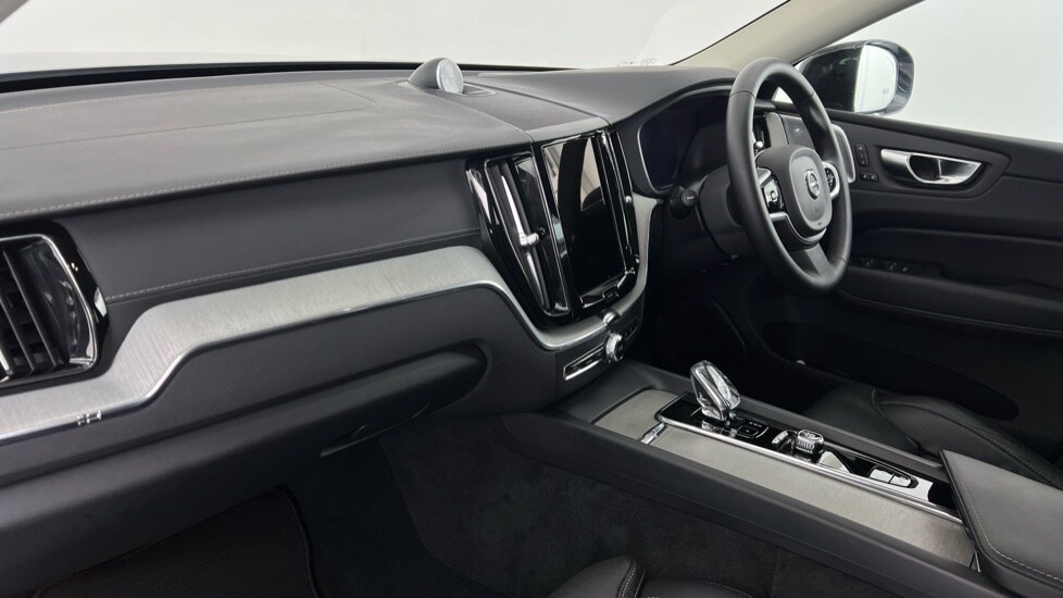 Used Volvo XC60 2025 for sale - 77428187: Photo 59