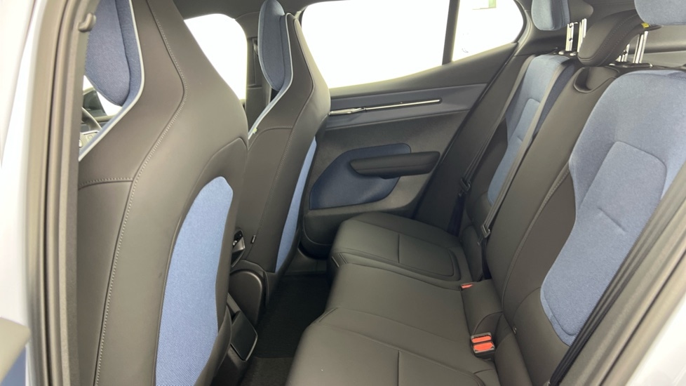 Used Volvo EX30 2025 for sale - 76018085: Photo 31