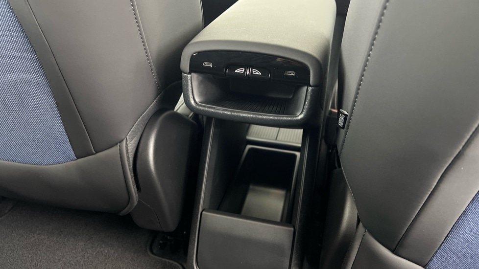 Used Volvo EX30 2025 for sale - 76018085: Photo 35