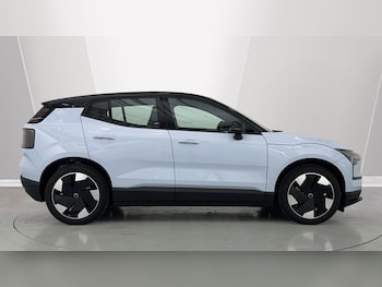 Used Volvo EX30 2025 for sale - 76018085: Photo 3