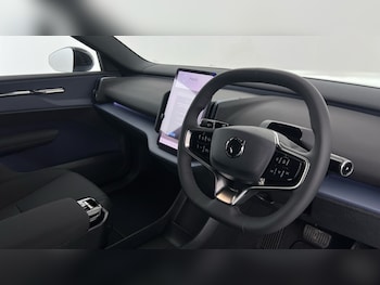 Used Volvo EX30 2025 for sale - 76018085: Photo 4