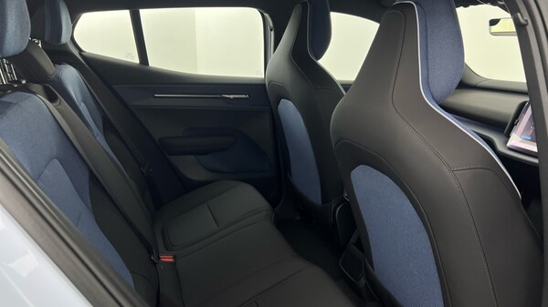 Used Volvo EX30 2025 for sale - 76018085: Photo 6