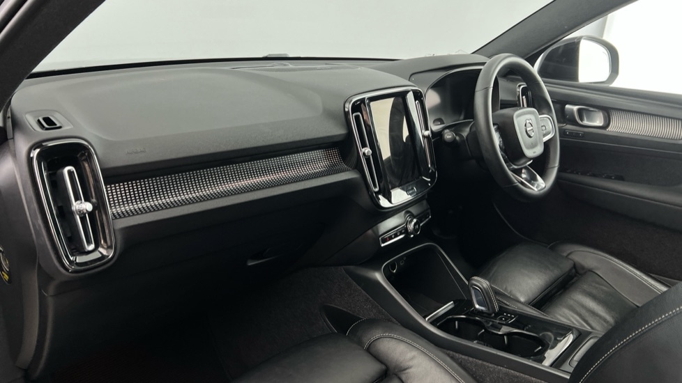 Used Volvo XC40 2021 for sale - 77981155: Photo 6