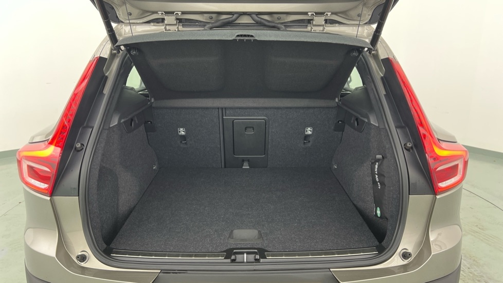 Used Volvo XC40 2021 for sale - 76007743: Photo 13