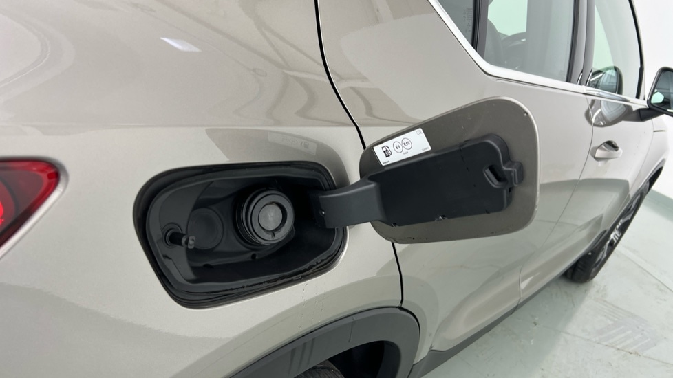 Used Volvo XC40 2021 for sale - 76007743: Photo 16