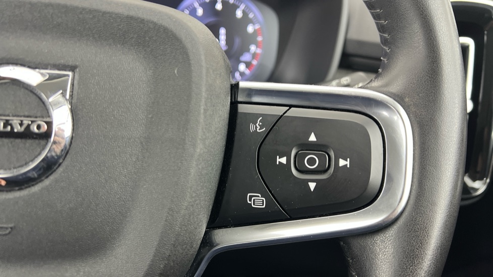 Used Volvo XC40 2021 for sale - 76007743: Photo 22