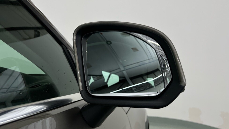 Used Volvo XC40 2021 for sale - 76007743: Photo 32