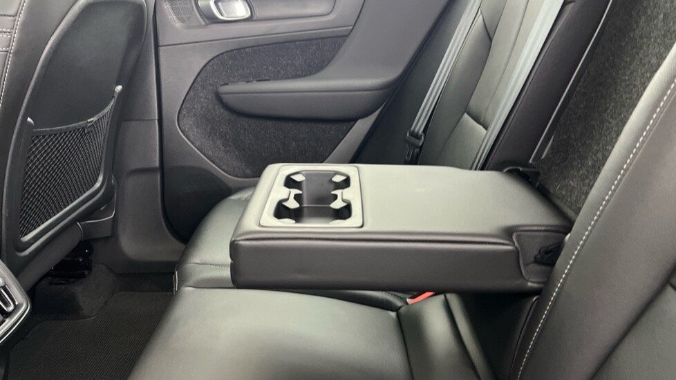 Used Volvo XC40 2021 for sale - 76007743: Photo 34
