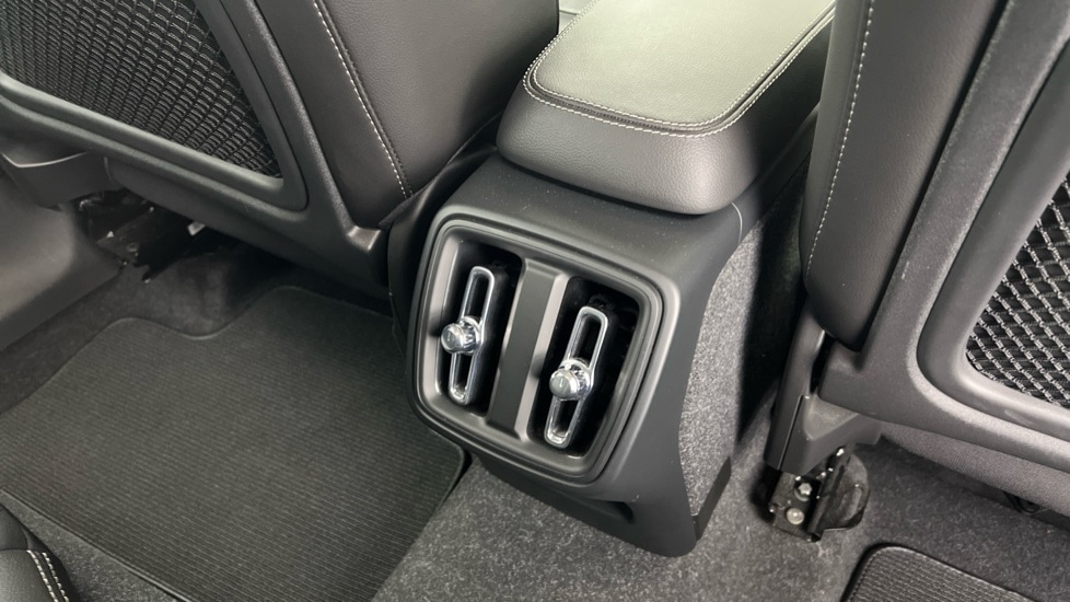 Used Volvo XC40 2021 for sale - 76007743: Photo 39
