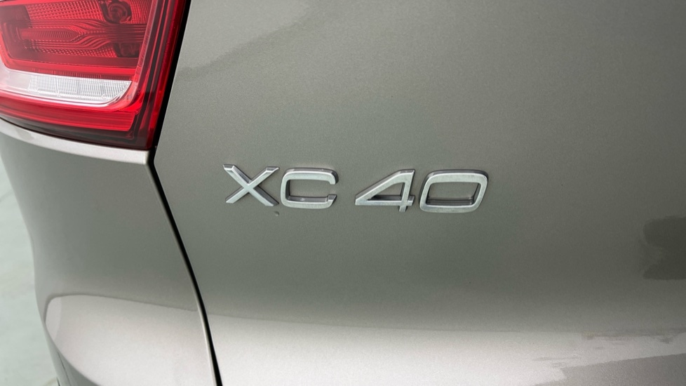 Used Volvo XC40 2021 for sale - 76007743: Photo 49