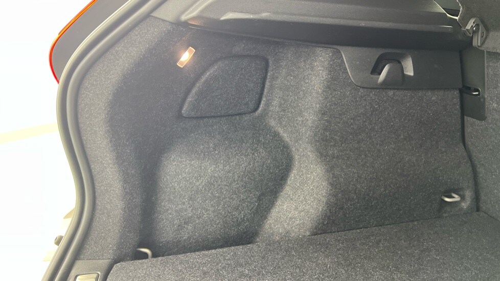Used Volvo XC40 2021 for sale - 76007743: Photo 51