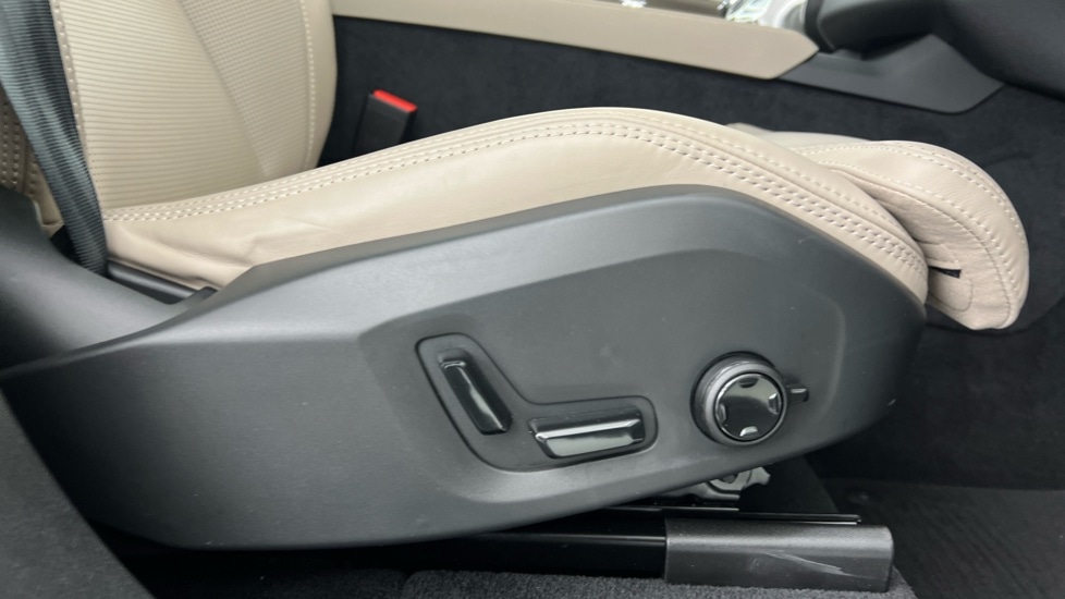 Used Volvo XC90 2025 for sale - 77457810: Photo 30