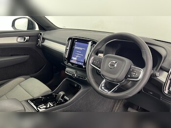 Used Volvo XC40 2023 for sale - 79367067: Photo