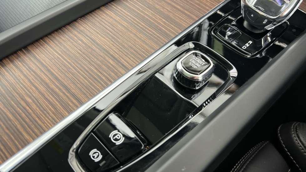 Used Volvo XC60 2022 for sale - 76116803: Photo 27