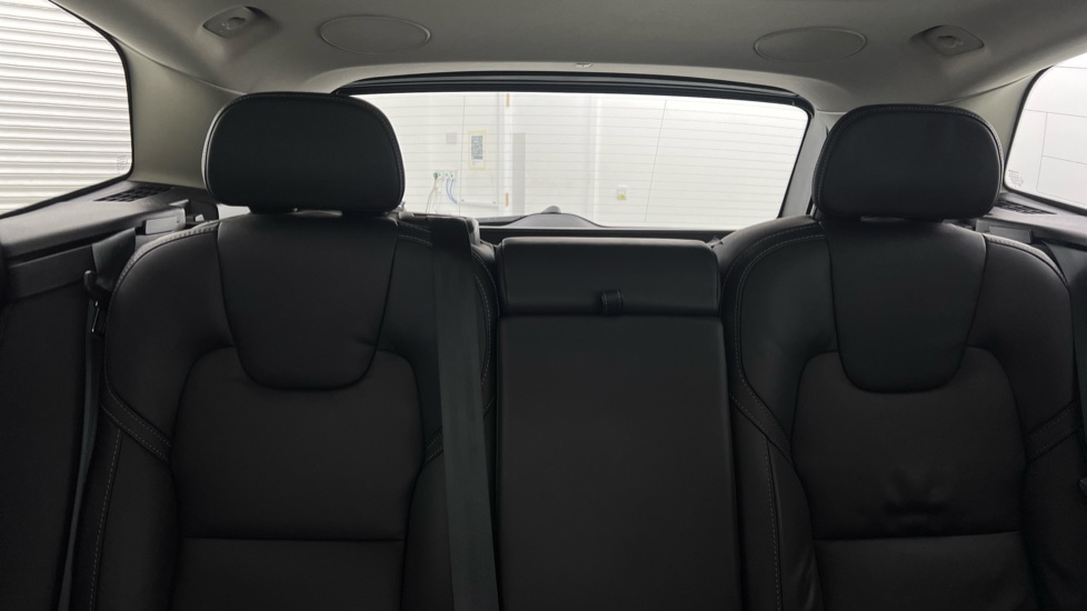 Used Volvo XC60 2022 for sale - 76116803: Photo 36