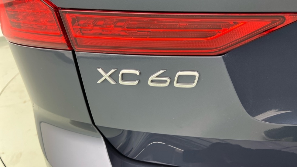 Used Volvo XC60 2022 for sale - 76116803: Photo 54