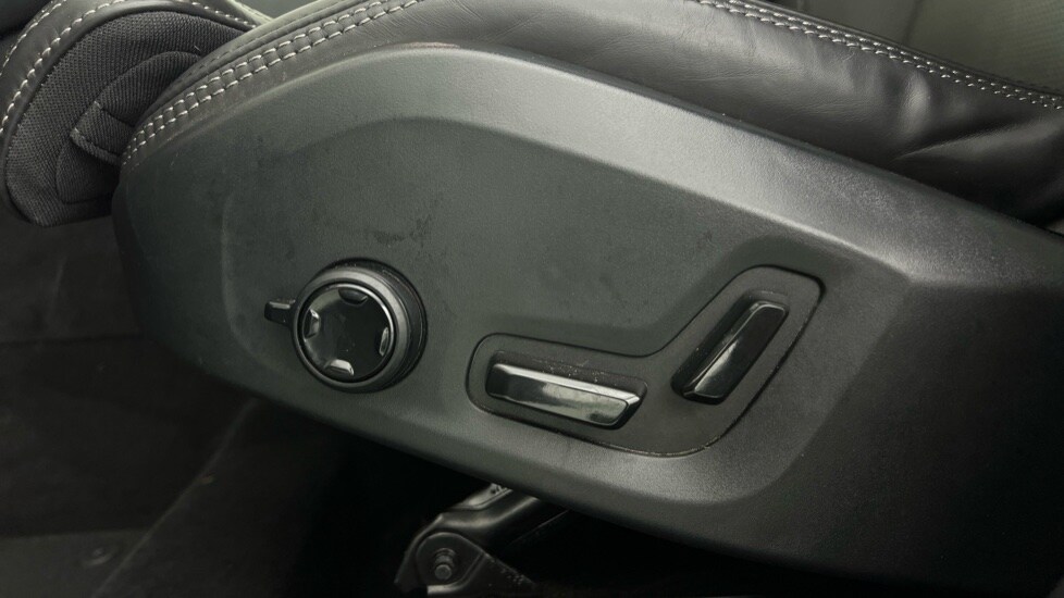 Used Volvo XC60 2022 for sale - 76116803: Photo 62