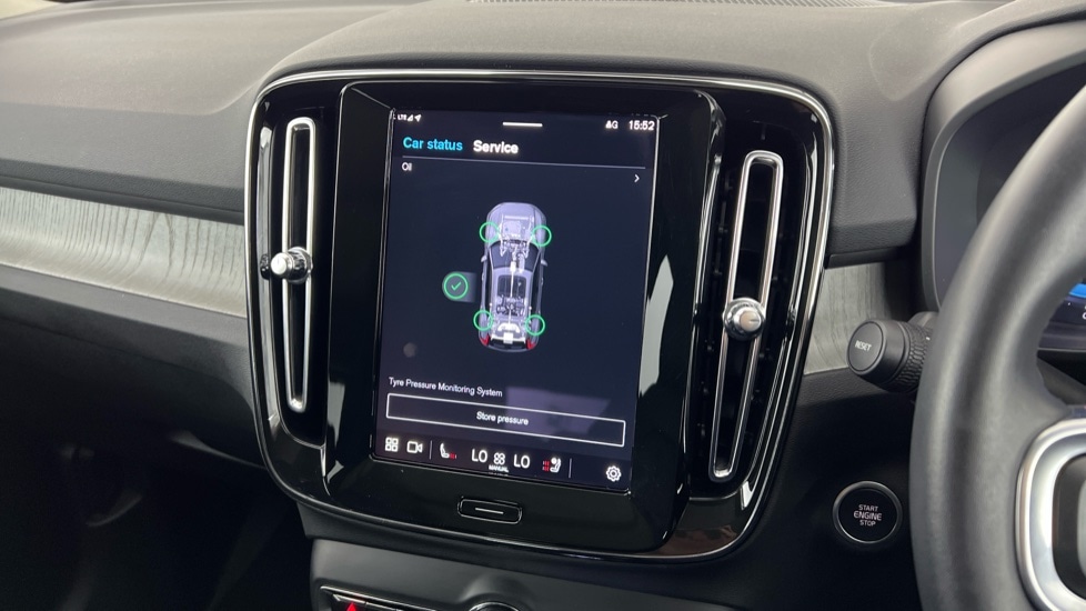 Used Volvo XC40 2024 for sale - 76921839: Photo 14