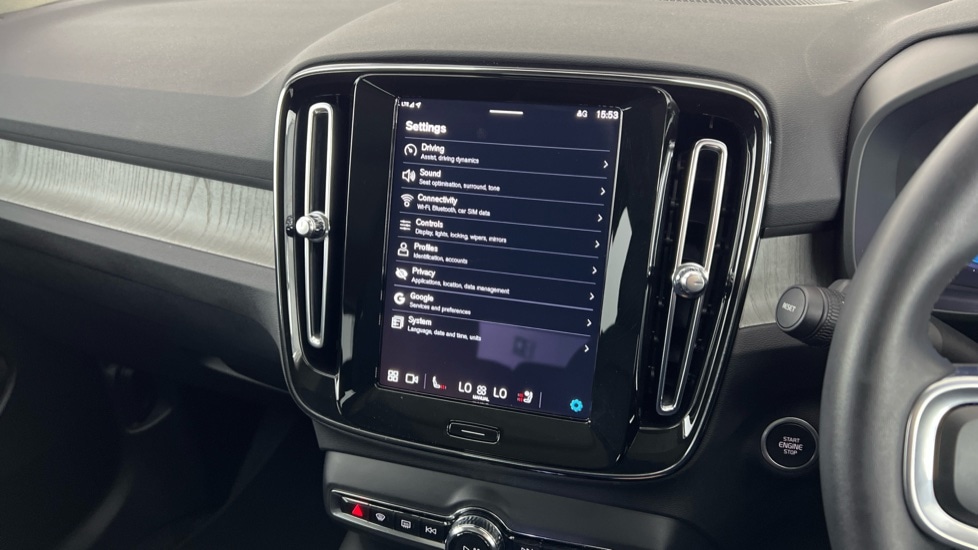 Used Volvo XC40 2024 for sale - 76921839: Photo 17