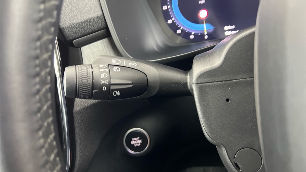 Used Volvo XC40 2024 for sale - 76921839: Photo 20