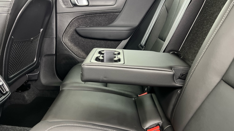 Used Volvo XC40 2024 for sale - 76921839: Photo 34